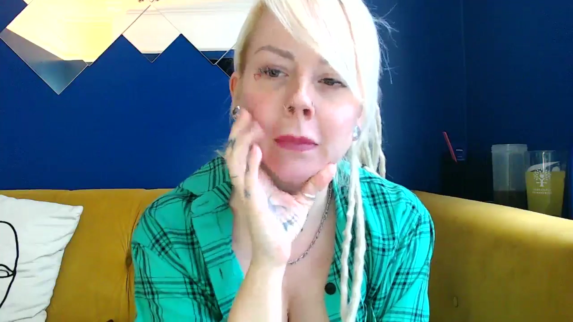 Gallery image thumbnail from pixieDread's myfreecams stream on, 01/10/2025, 13:16 image 4 of 20