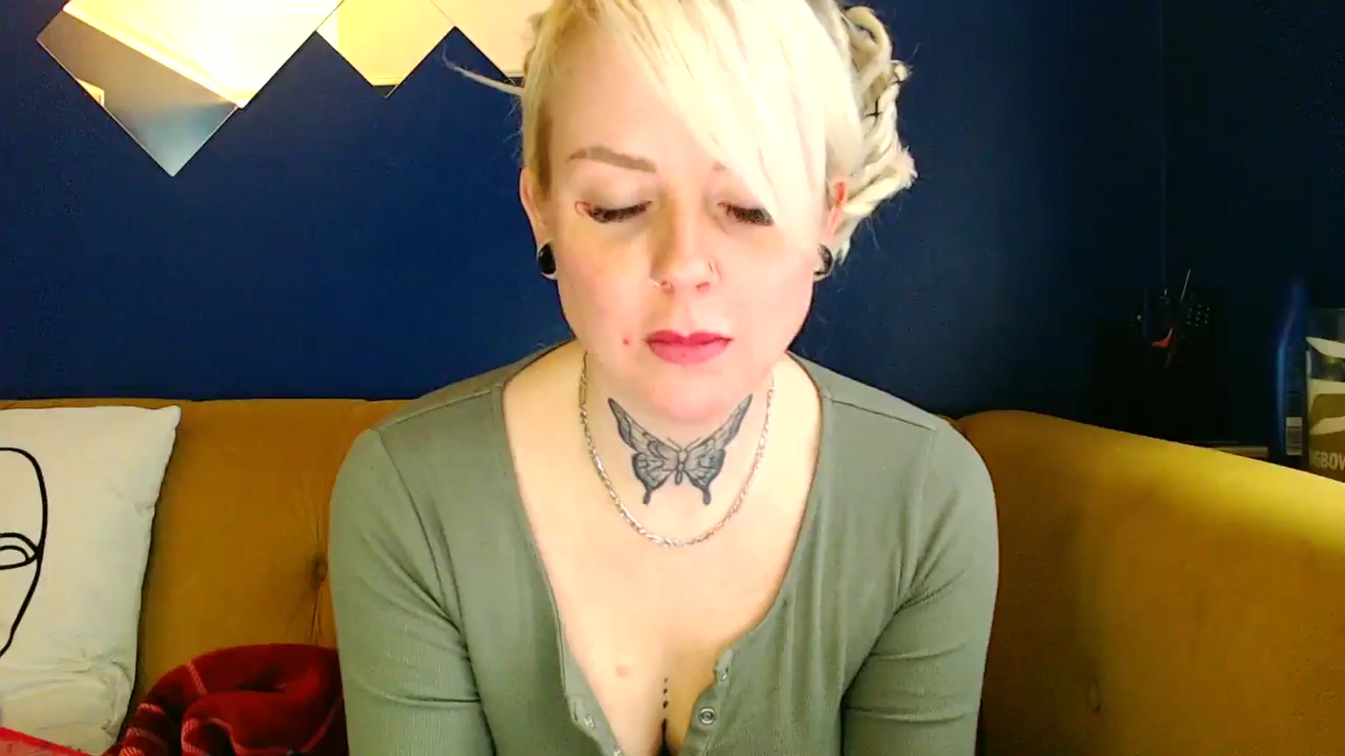 Gallery image thumbnail from pixieDread's myfreecams stream on, 01/13/2025, 13:56 image 14 of 20