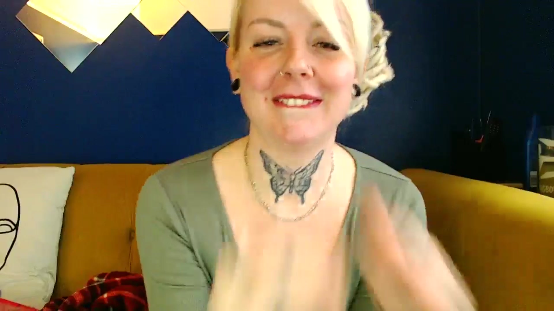 Gallery image thumbnail from pixieDread's myfreecams stream on, 01/13/2025, 13:56 image 17 of 20