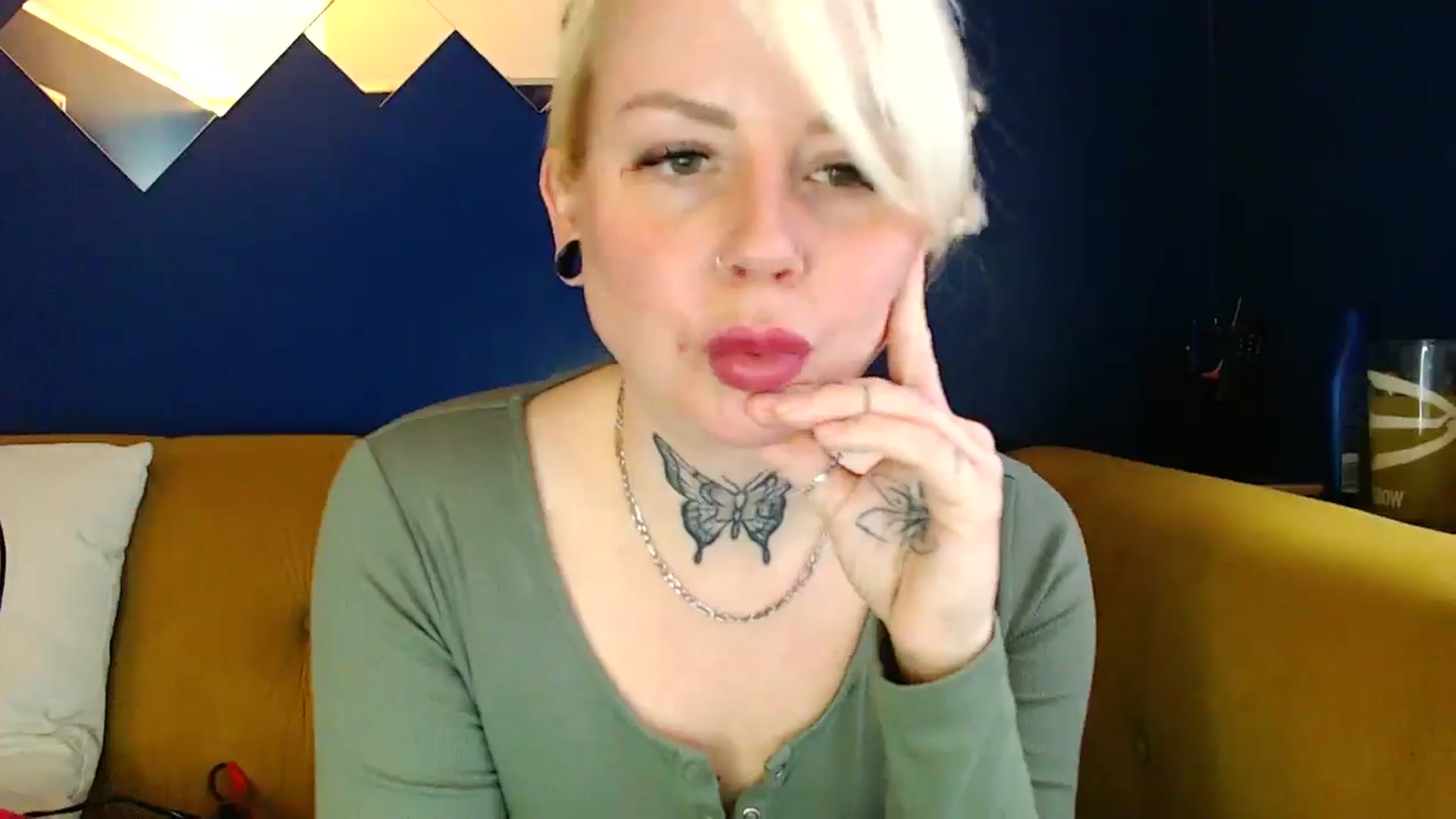Gallery image thumbnail from pixieDread's myfreecams stream on, 01/13/2025, 13:56 image 6 of 20
