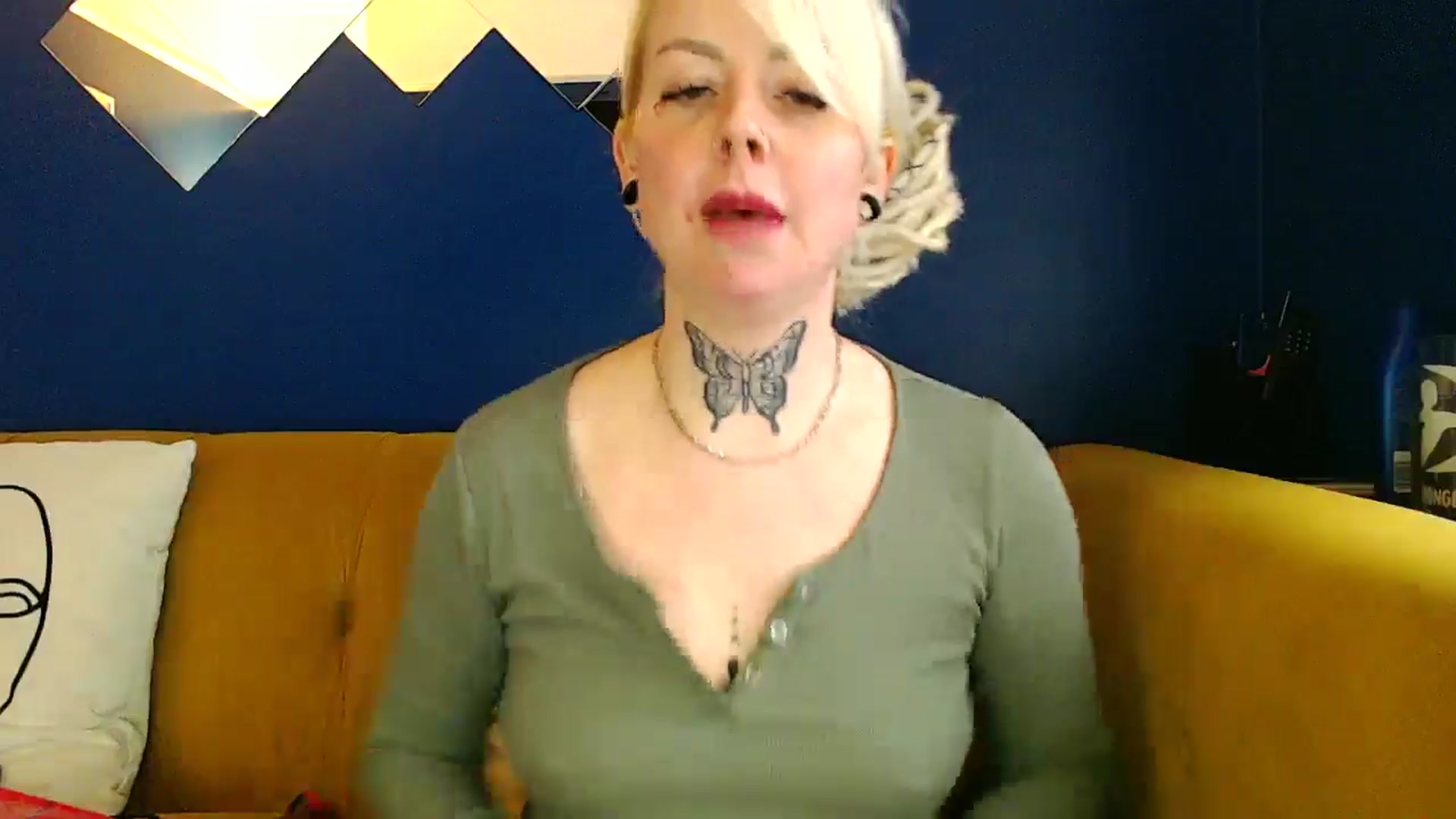Gallery image thumbnail from pixieDread's myfreecams stream on, 01/13/2025, 14:36 image 3 of 20