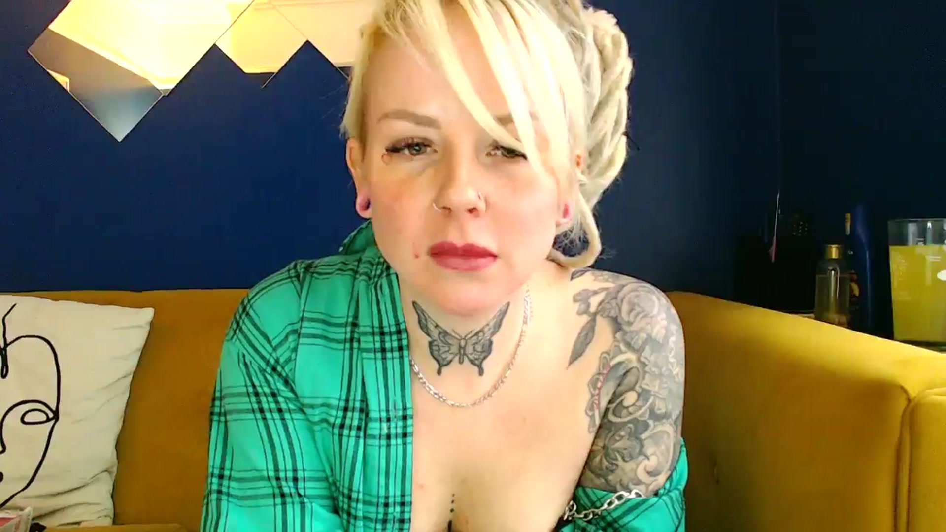 Gallery image thumbnail from pixieDread's myfreecams stream on, 01/14/2025, 12:43 image 5 of 20
