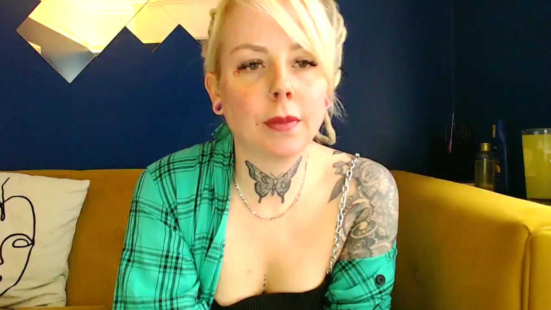 Gallery image thumbnail from pixieDread's myfreecams stream on, 01/14/2025, 12:43 image 1 of 20