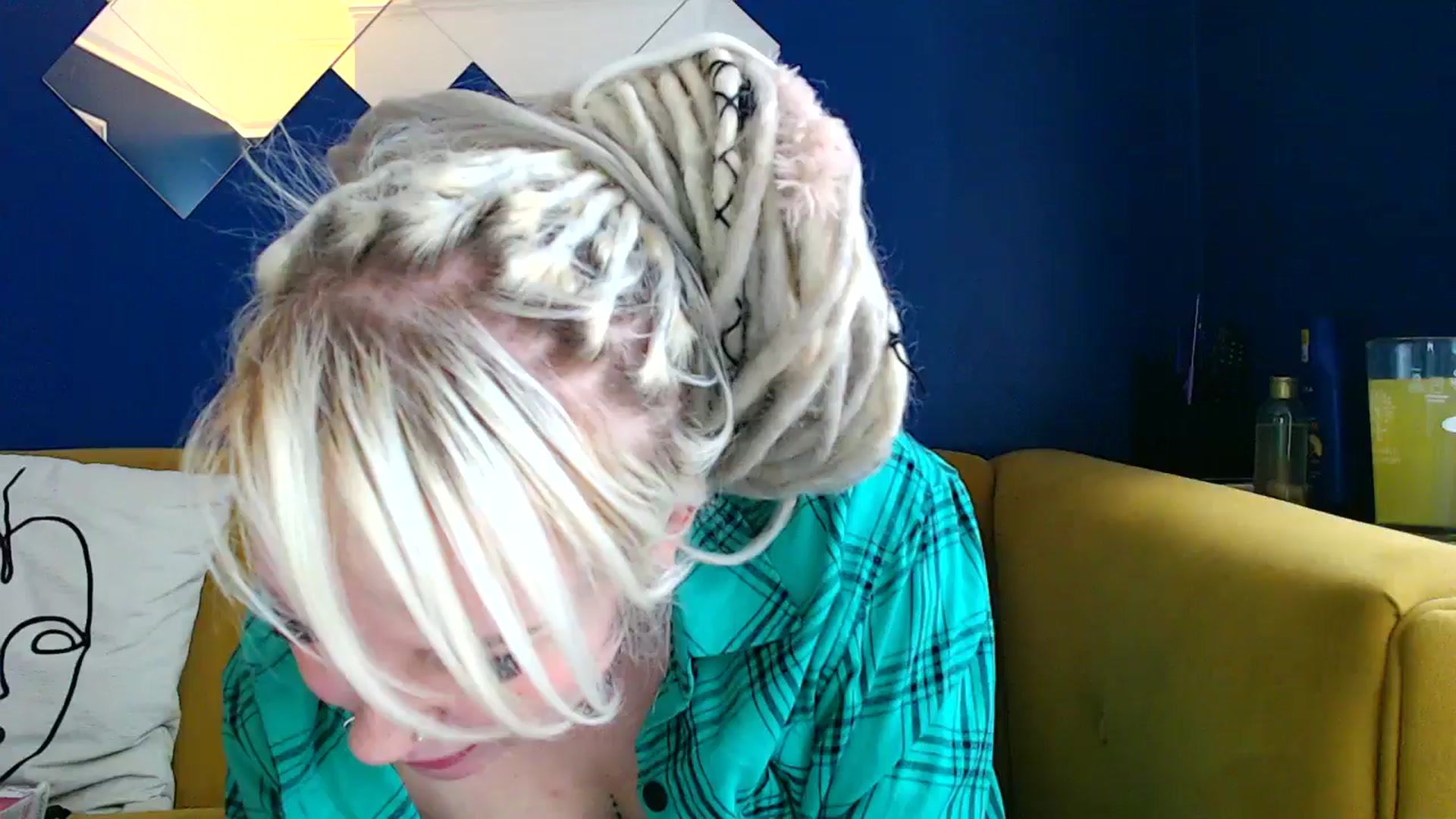 Gallery image thumbnail from pixieDread's myfreecams stream on, 01/14/2025, 12:43 image 18 of 20