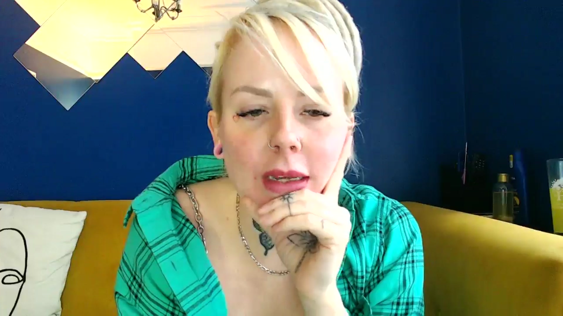Gallery image thumbnail from pixieDread's myfreecams stream on, 01/14/2025, 13:25 image 5 of 20