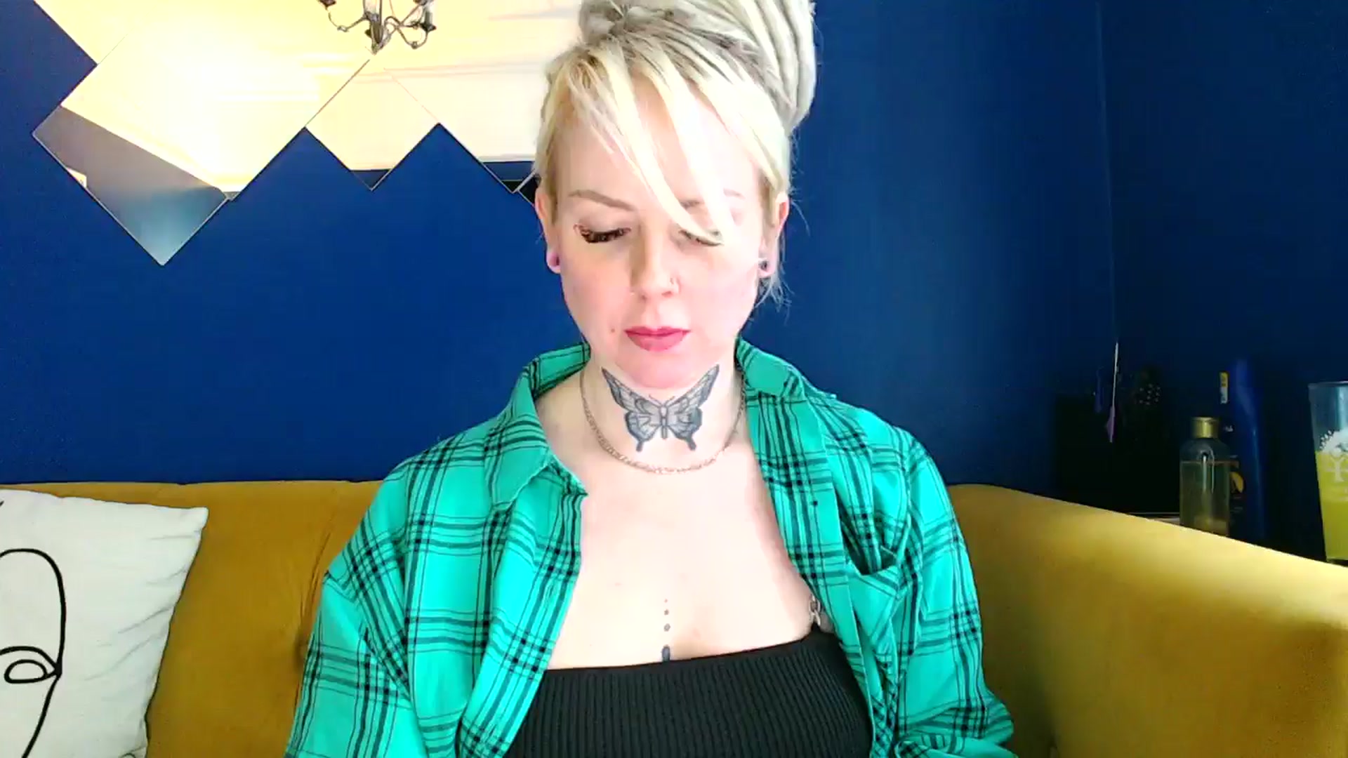 Gallery image thumbnail from pixieDread's myfreecams stream on, 01/14/2025, 13:25 image 4 of 20