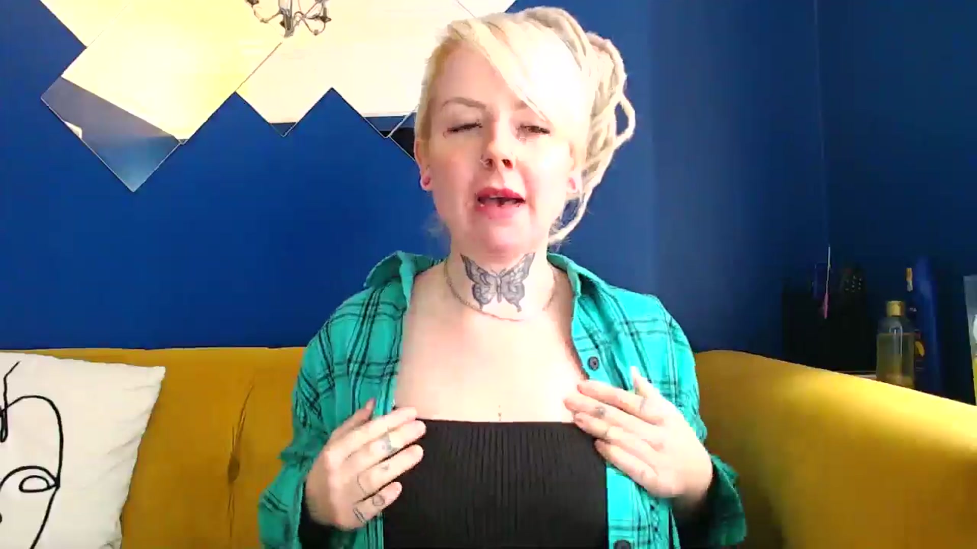 Gallery image thumbnail from pixieDread's myfreecams stream on, 01/14/2025, 14:29 image 2 of 20