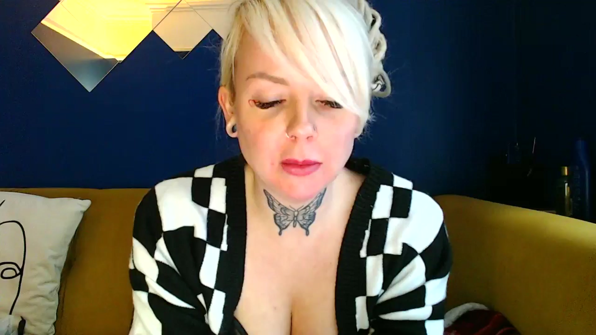 Gallery image thumbnail from pixieDread's myfreecams stream on, 01/15/2025, 12:40 image 8 of 20