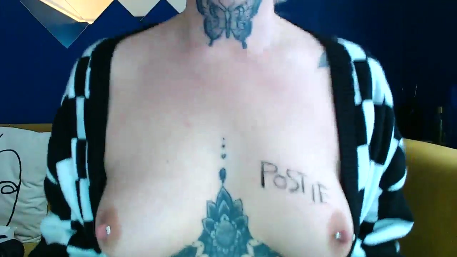Gallery image thumbnail from pixieDread's myfreecams stream on, 01/15/2025, 14:04 image 9 of 20