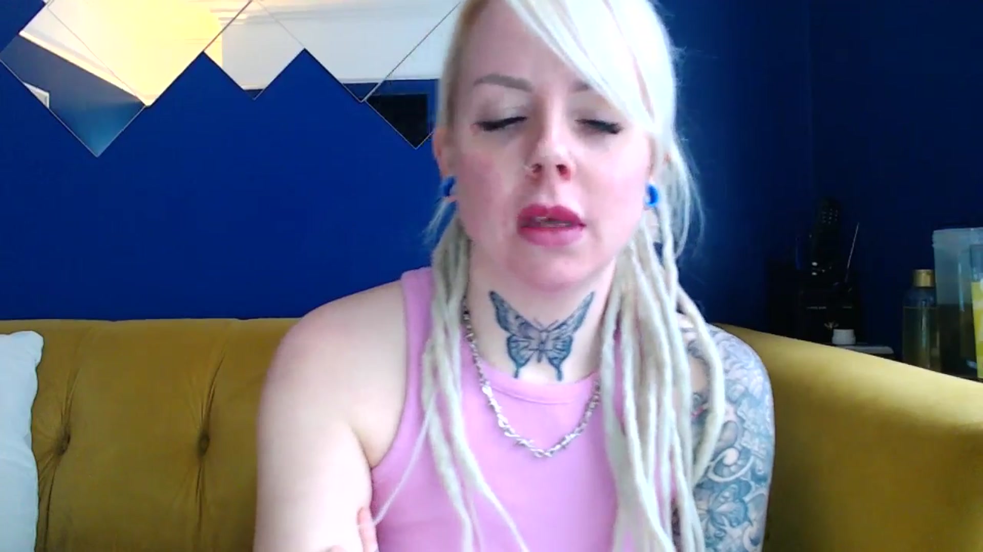 Gallery image thumbnail from pixieDread's myfreecams stream on, 01/17/2025, 13:08 image 6 of 20