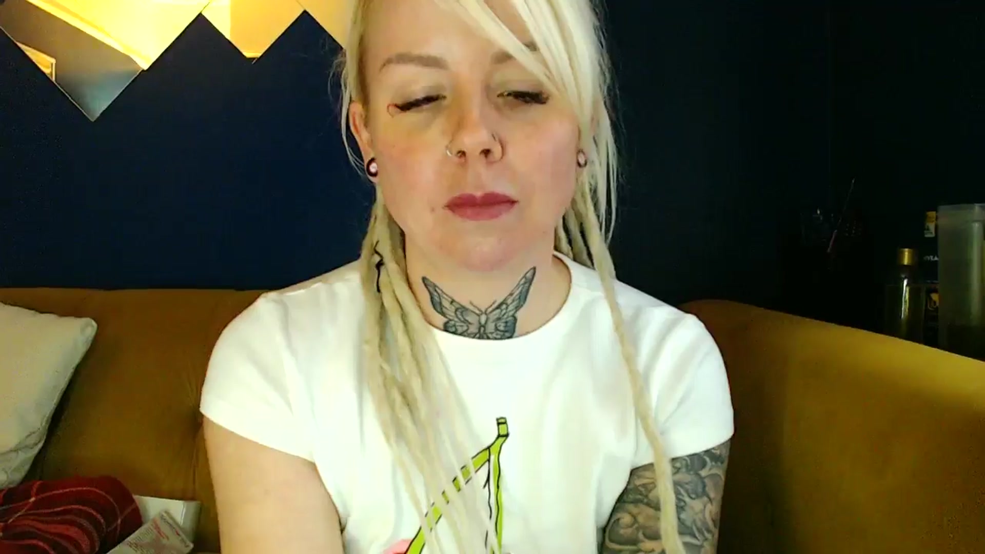 Gallery image thumbnail from pixieDread's myfreecams stream on, 01/22/2025, 14:37 image 15 of 20