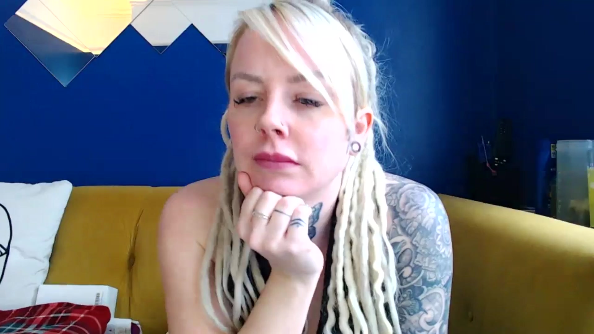 Gallery image thumbnail from pixieDread's myfreecams stream on, 01/24/2025, 12:32 image 13 of 20