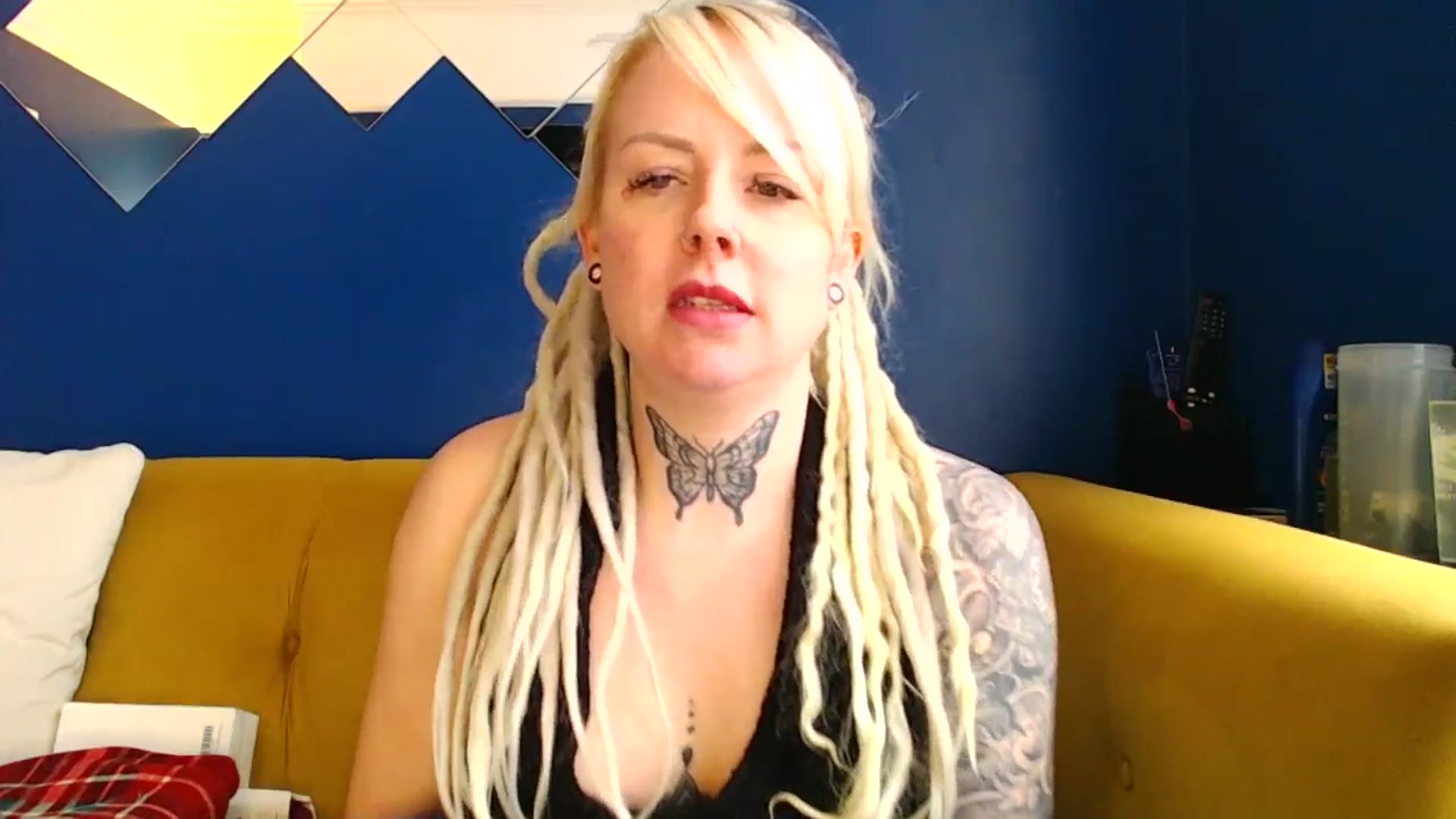 Gallery image thumbnail from pixieDread's myfreecams stream on, 01/24/2025, 12:47 image 10 of 20