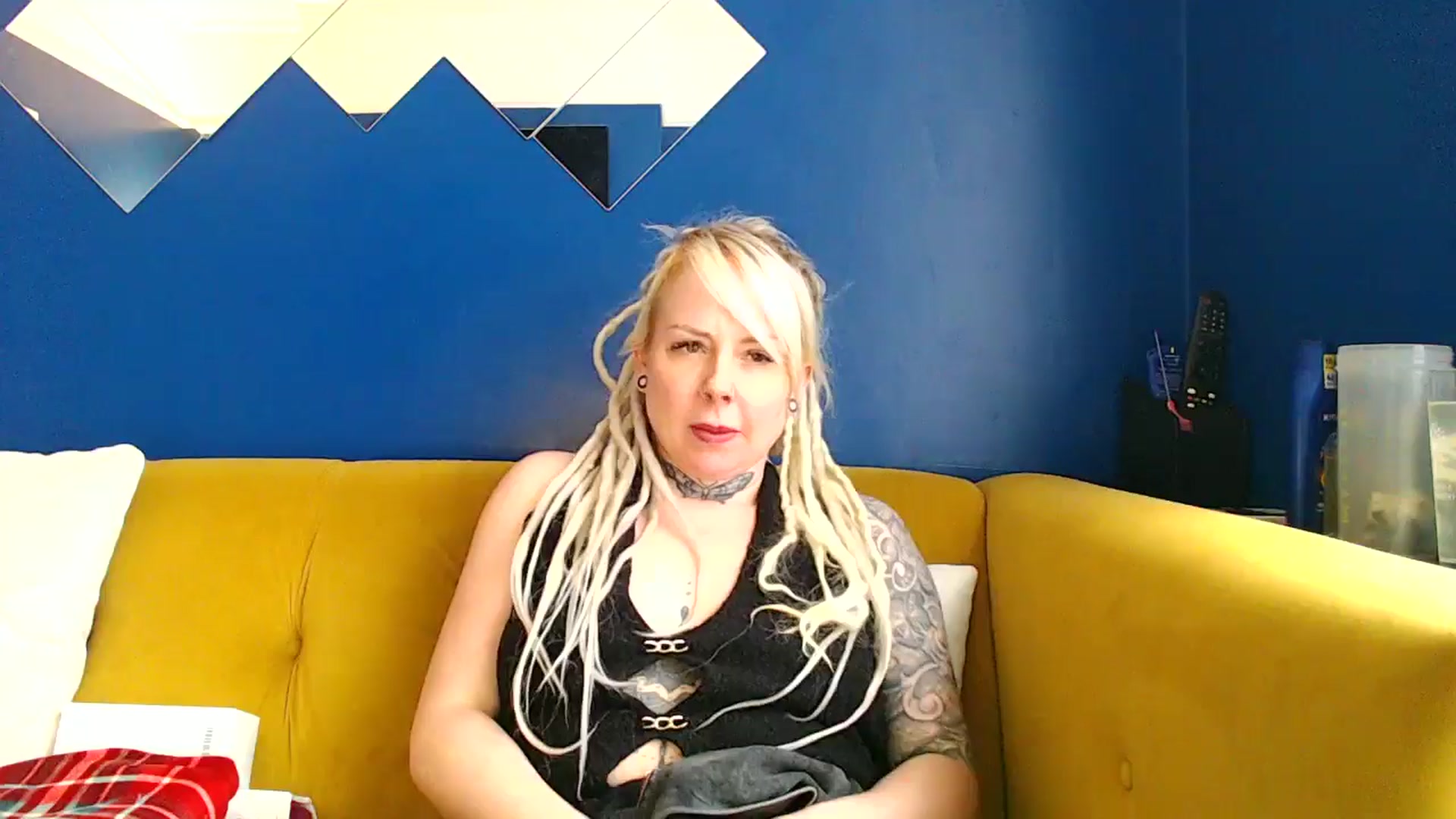 Gallery image thumbnail from pixieDread's myfreecams stream on, 01/24/2025, 12:47 image 6 of 20