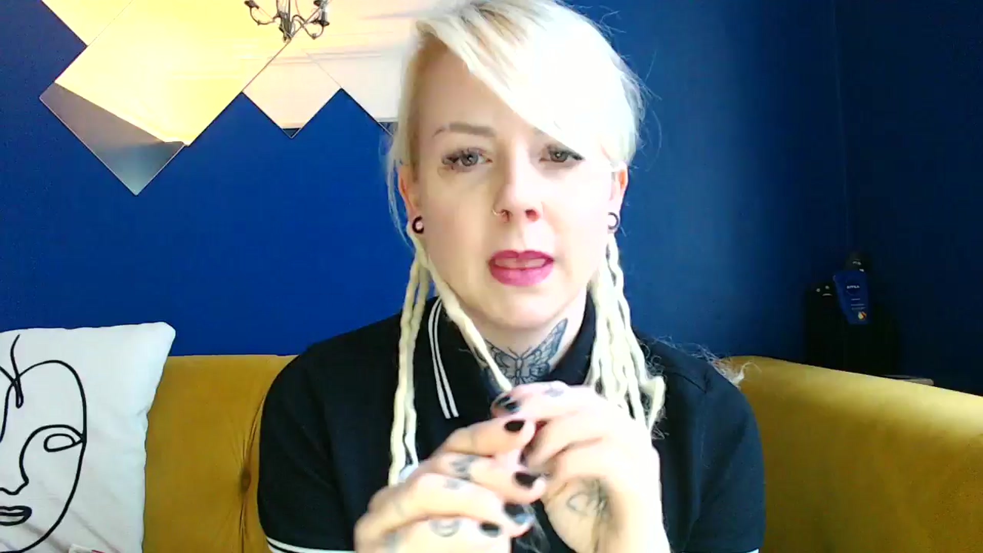 Gallery image thumbnail from pixieDread's myfreecams stream on, 01/30/2025, 13:22 image 1 of 20