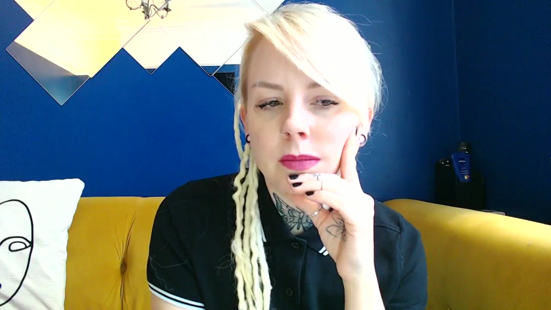 Gallery image thumbnail from pixieDread's myfreecams stream on, 01/30/2025, 13:22 image 11 of 20