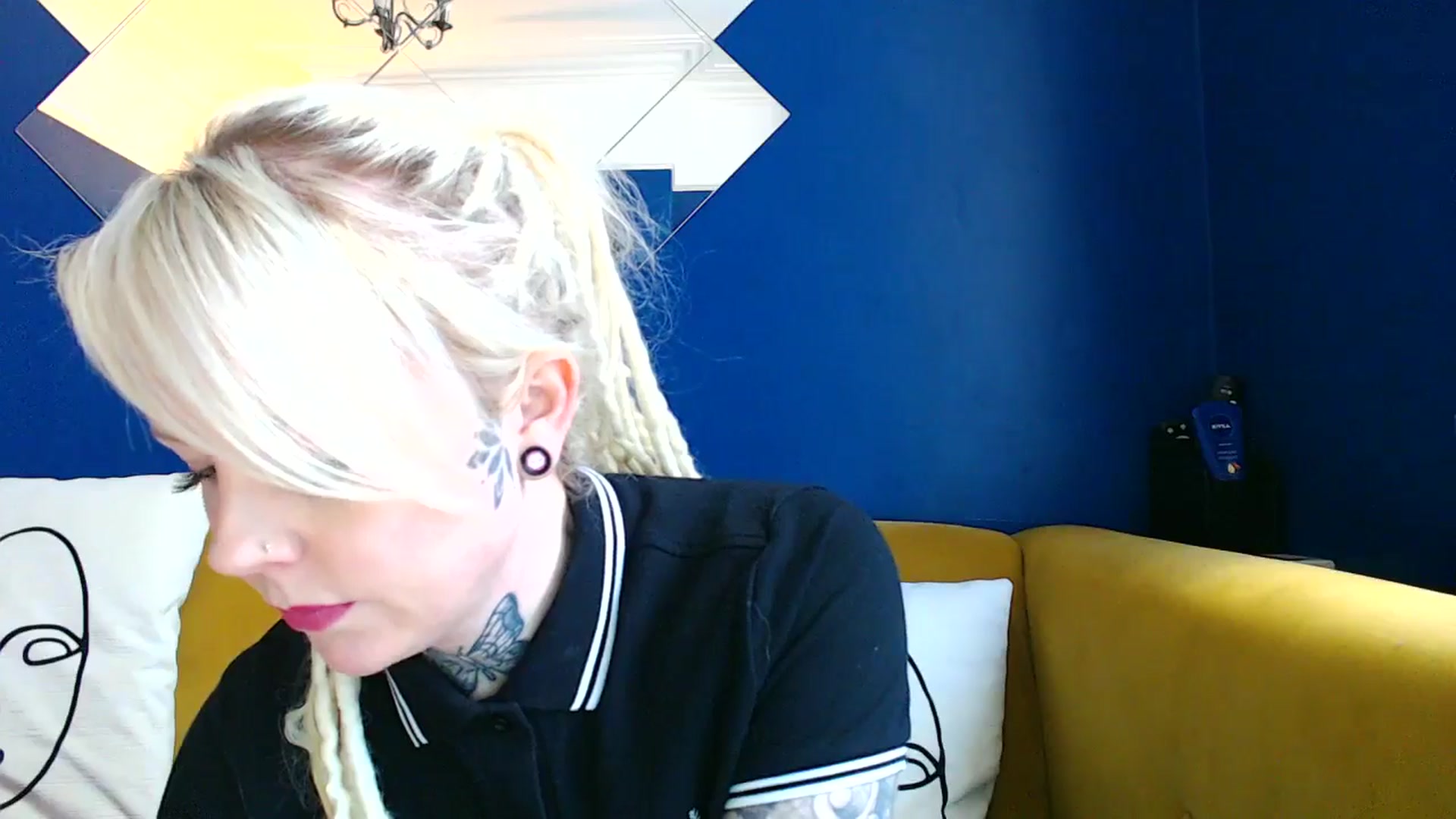Gallery image thumbnail from pixieDread's myfreecams stream on, 01/30/2025, 13:22 image 10 of 20