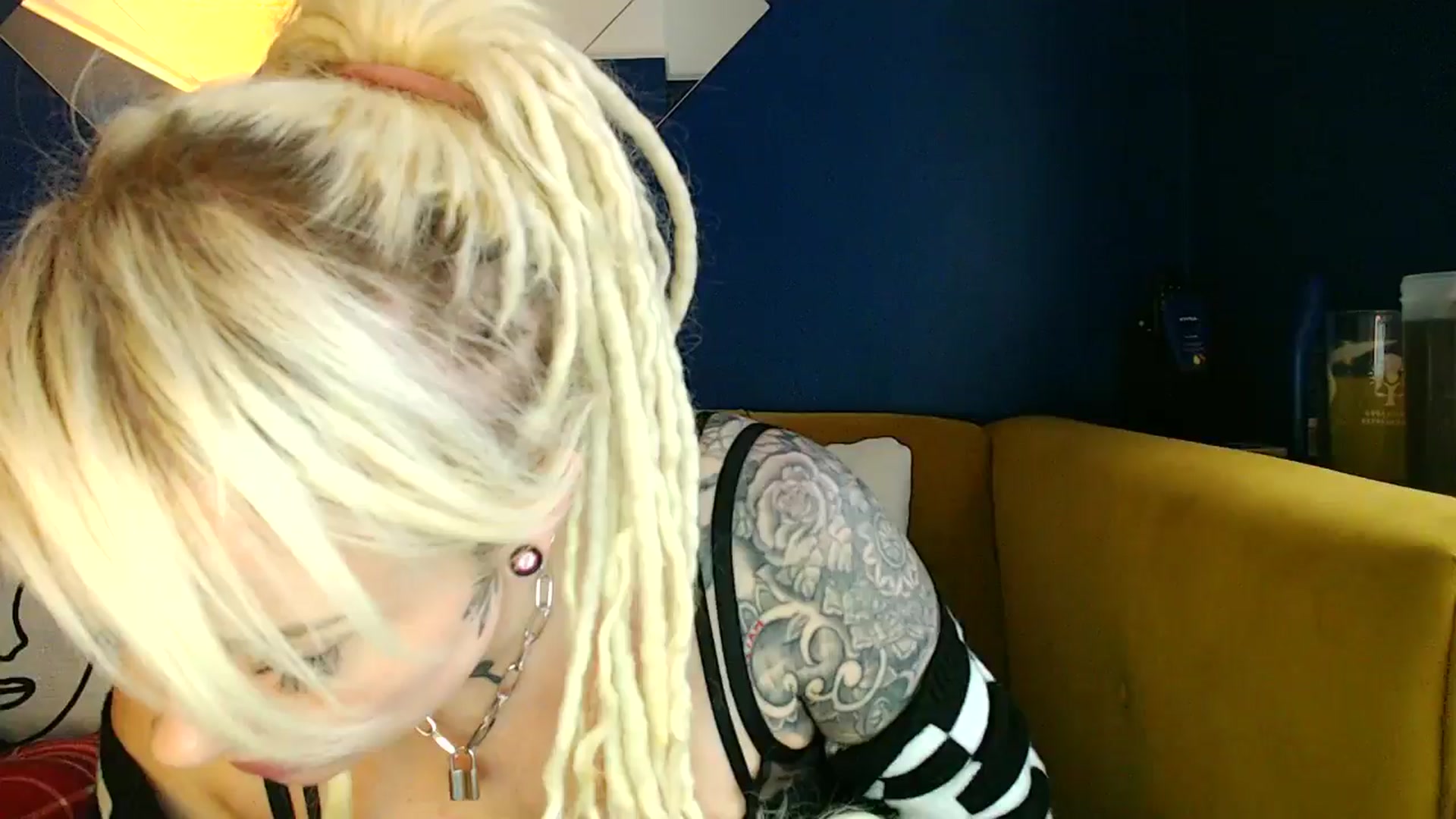 Gallery image thumbnail from pixieDread's myfreecams stream on, 01/31/2025, 12:26 image 13 of 20