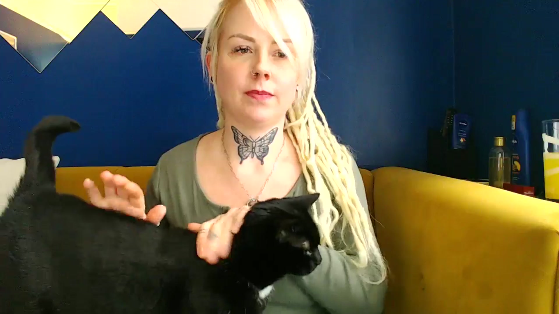 Gallery image thumbnail from pixieDread's myfreecams stream on, 02/05/2025, 12:43 image 18 of 20