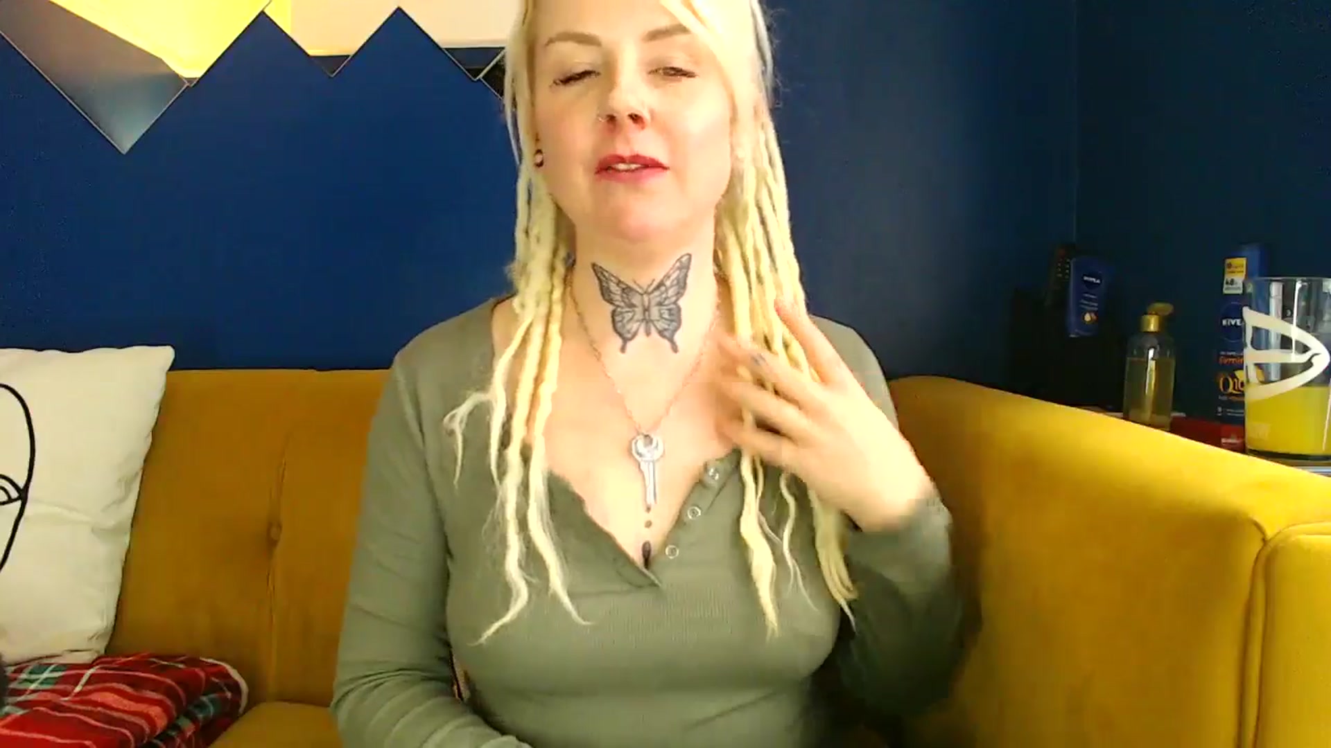 Gallery image thumbnail from pixieDread's myfreecams stream on, 02/05/2025, 13:44 image 9 of 20