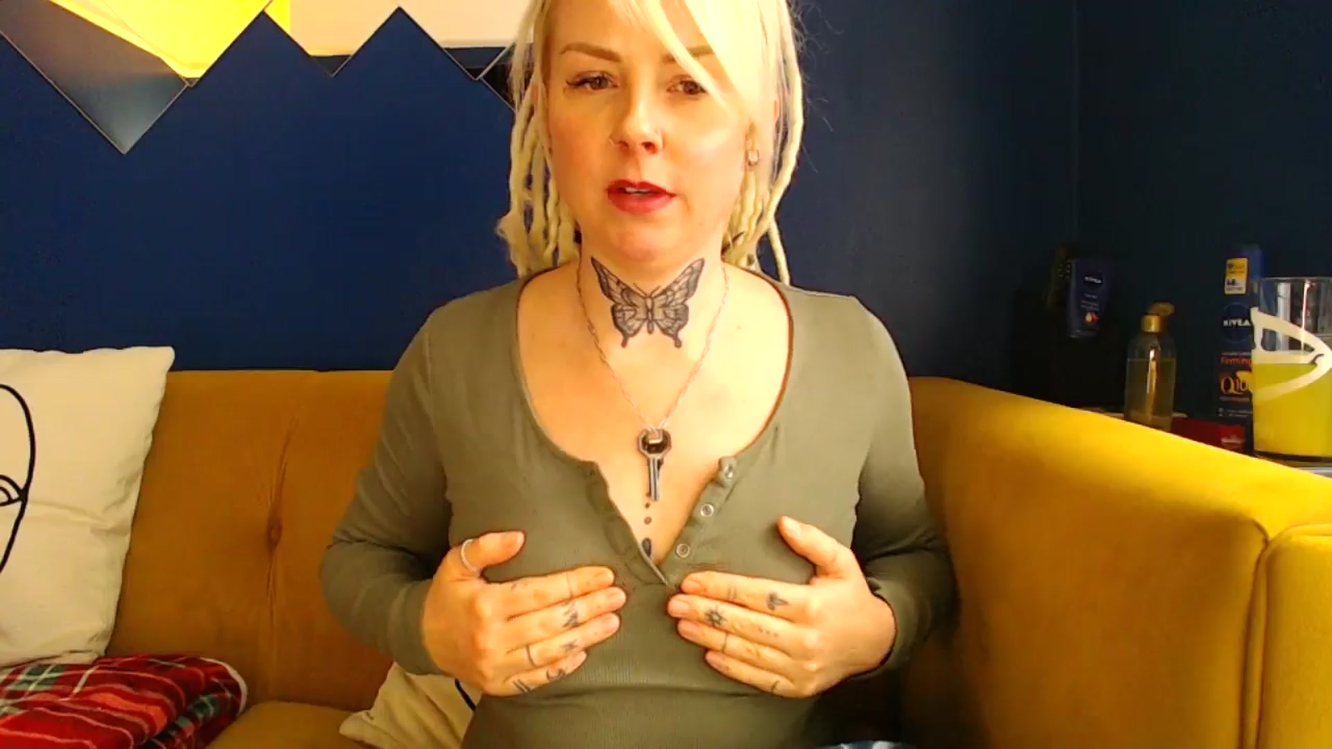Gallery image thumbnail from pixieDread's myfreecams stream on, 02/05/2025, 13:44 image 3 of 20