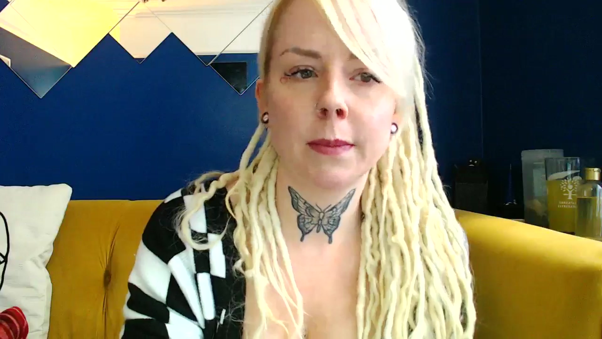 Gallery image thumbnail from pixieDread's myfreecams stream on, 02/06/2025, 13:09 image 11 of 20