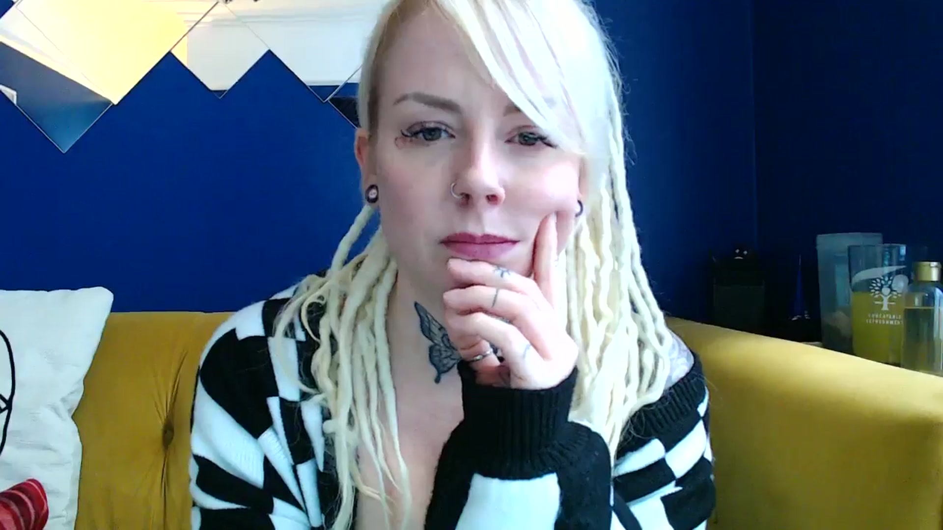 Gallery image thumbnail from pixieDread's myfreecams stream on, 02/06/2025, 13:09 image 15 of 20