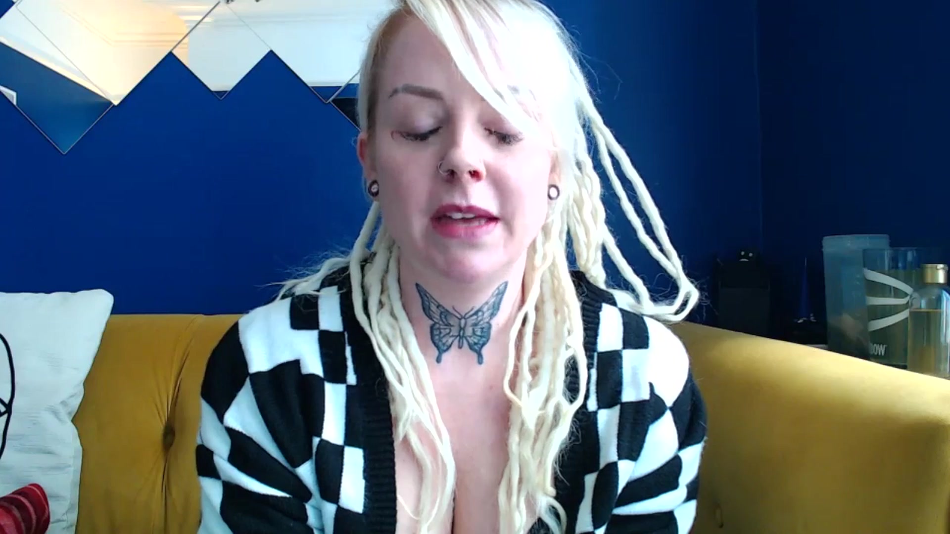 Gallery image thumbnail from pixieDread's myfreecams stream on, 02/06/2025, 14:10 image 7 of 20