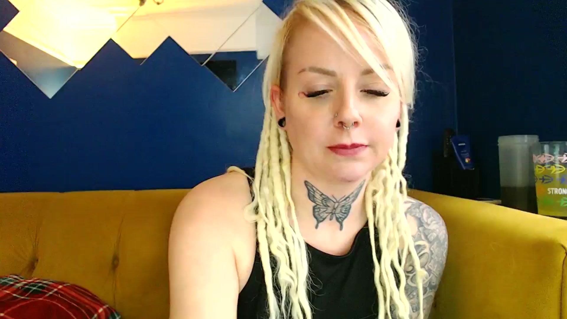 Gallery image thumbnail from pixieDread's myfreecams stream on, 02/26/2025, 12:51 image 1 of 20