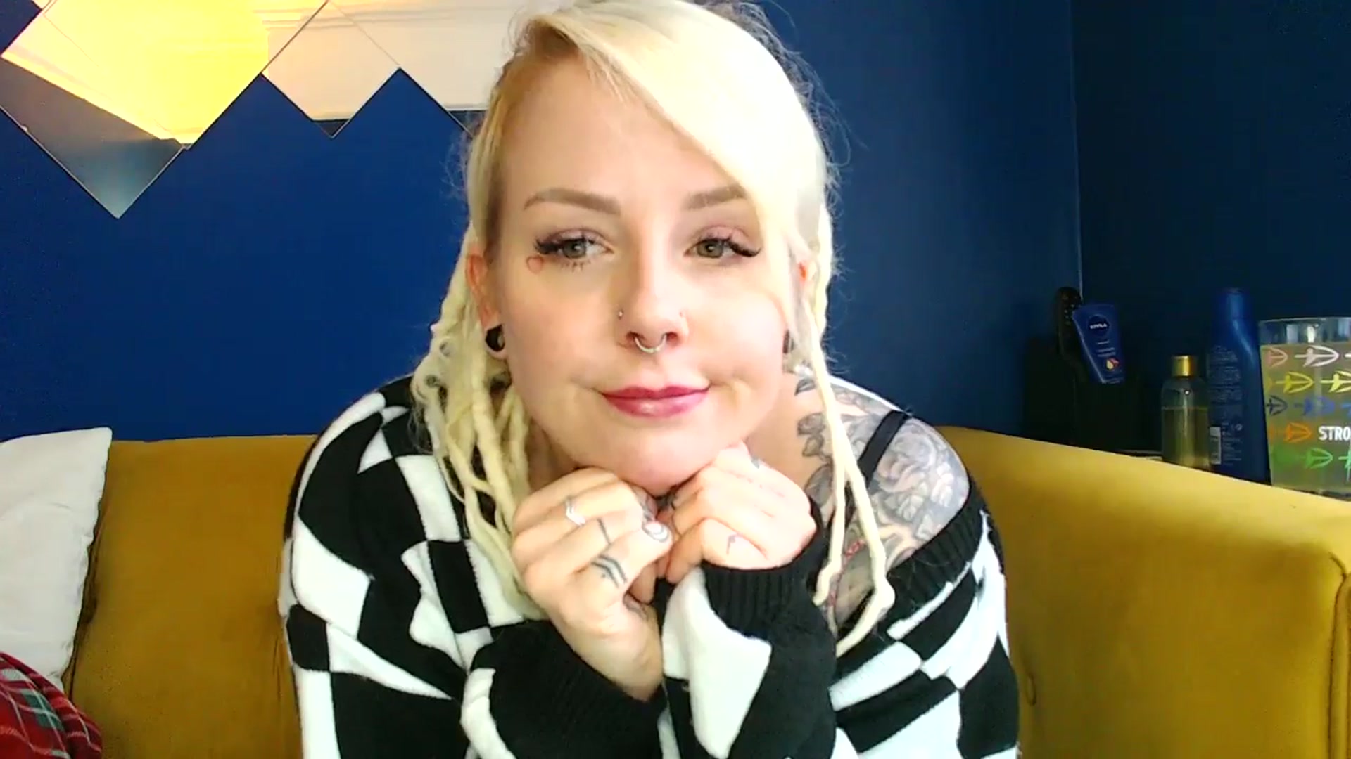 Gallery image thumbnail from pixieDread's myfreecams stream on, 02/28/2025, 11:27 image 5 of 20