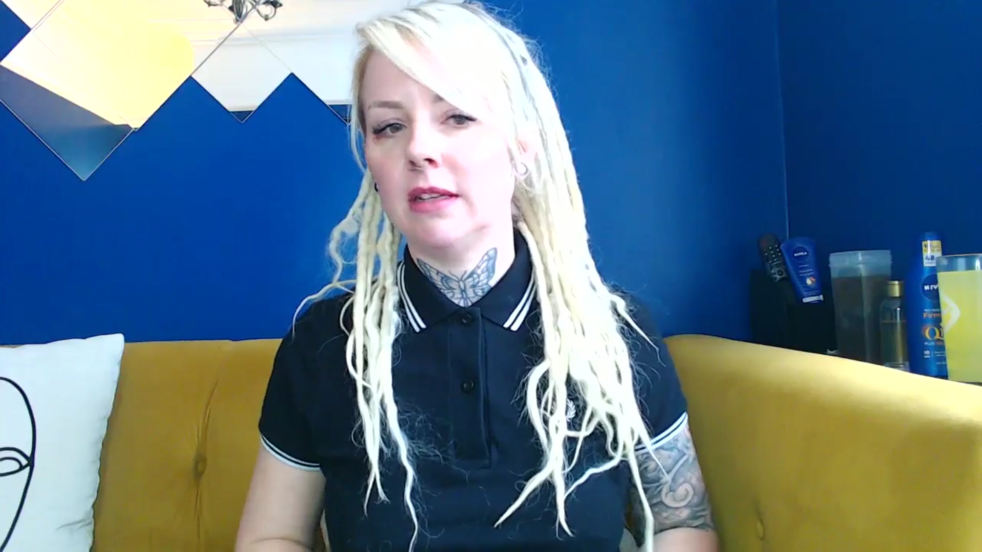 Gallery image thumbnail from pixieDread's myfreecams stream on, 03/04/2025, 11:28 image 10 of 20