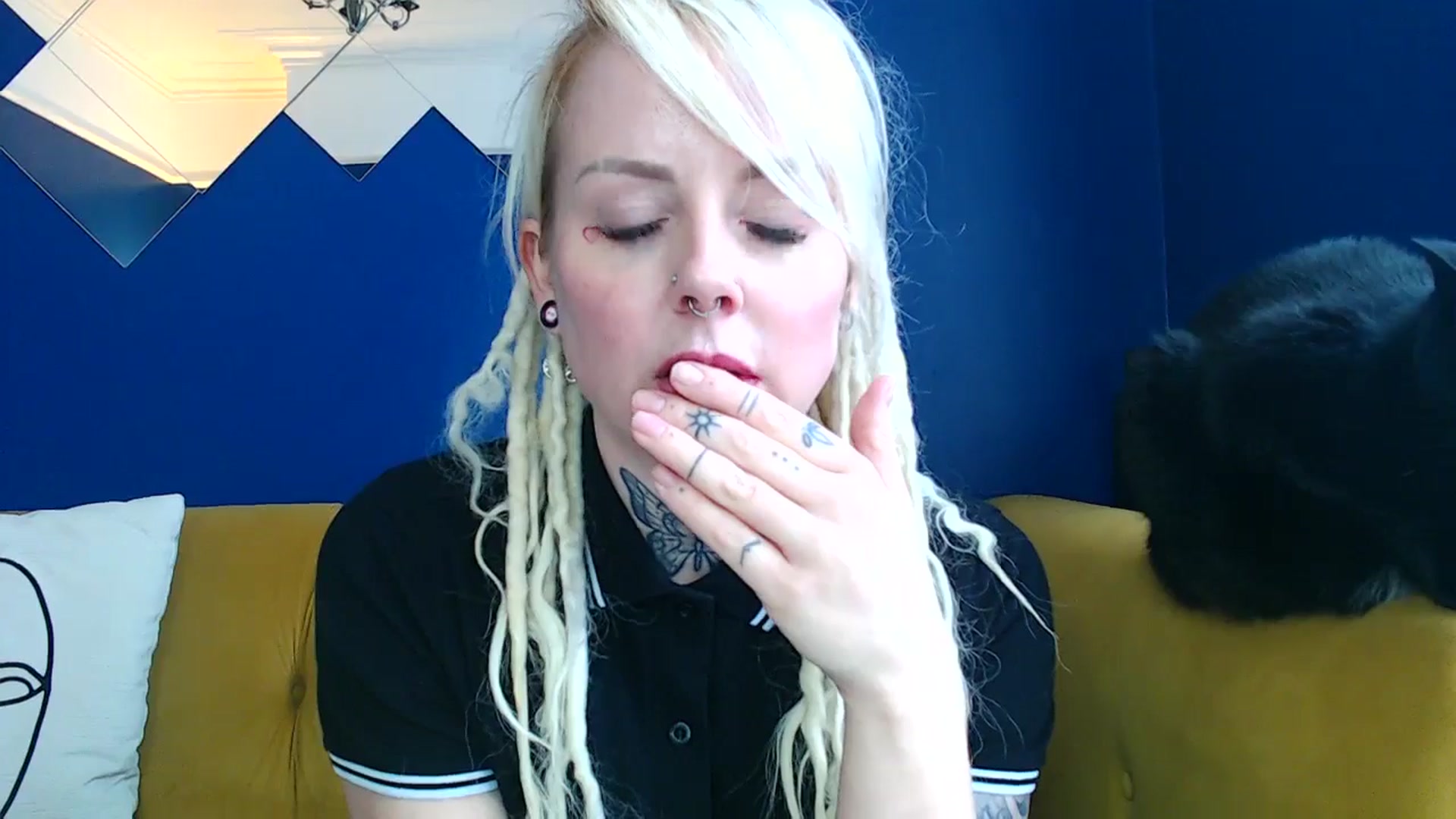 Gallery image thumbnail from pixieDread's myfreecams stream on, 03/04/2025, 11:28 image 20 of 20