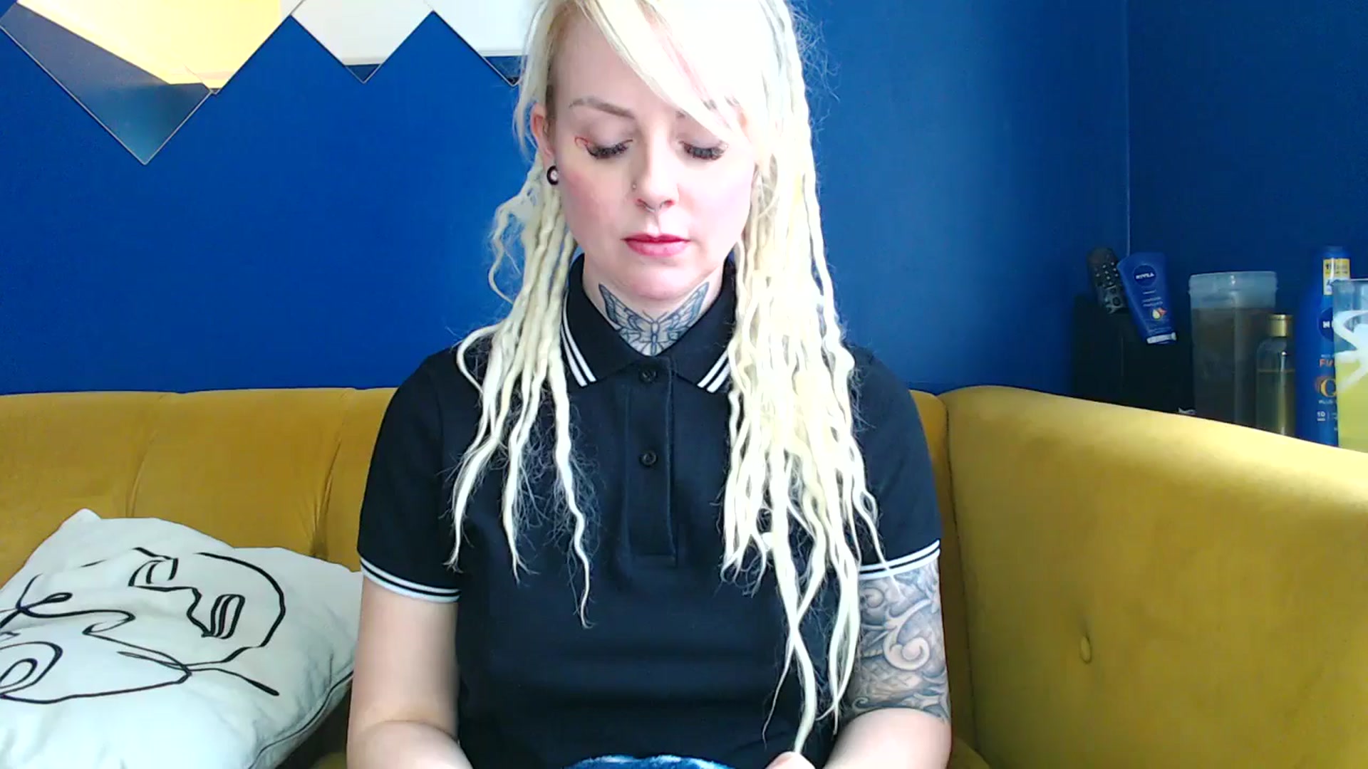 Gallery image thumbnail from pixieDread's myfreecams stream on, 03/04/2025, 12:03 image 11 of 20
