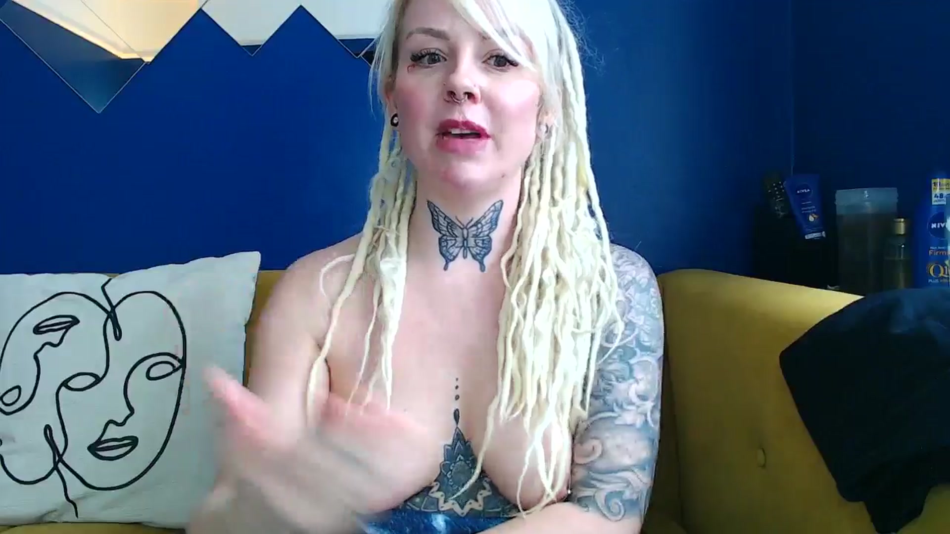 Gallery image thumbnail from pixieDread's myfreecams stream on, 03/04/2025, 13:04 image 6 of 20