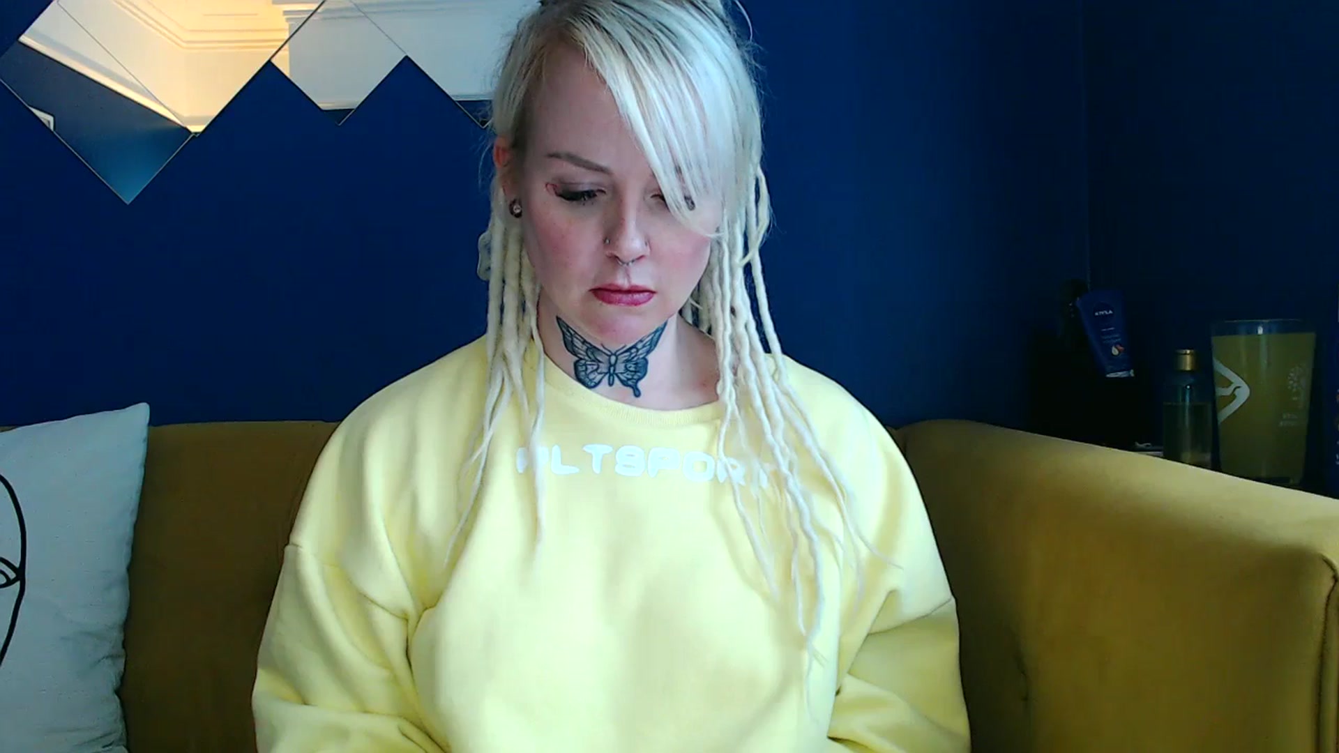 Gallery image thumbnail from pixieDread's myfreecams stream on, 03/05/2025, 12:12 image 12 of 20