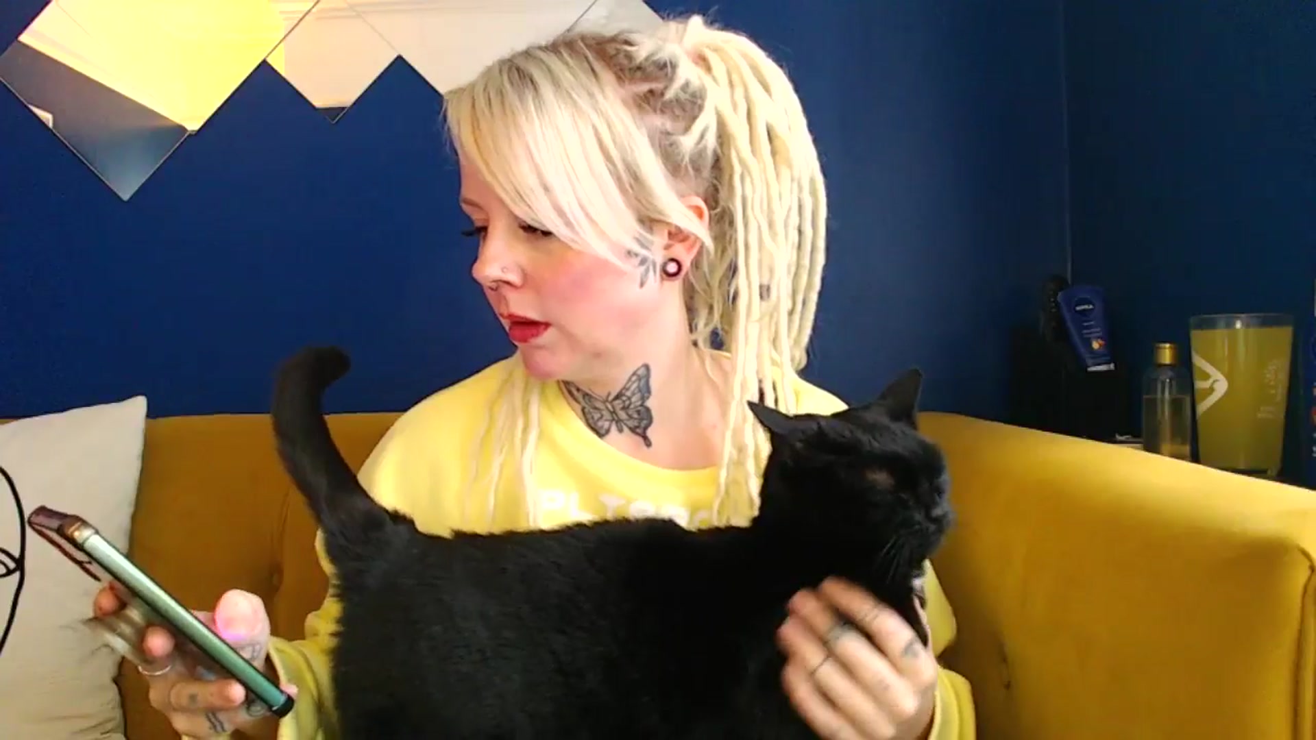 Gallery image thumbnail from pixieDread's myfreecams stream on, 03/05/2025, 12:12 image 8 of 20