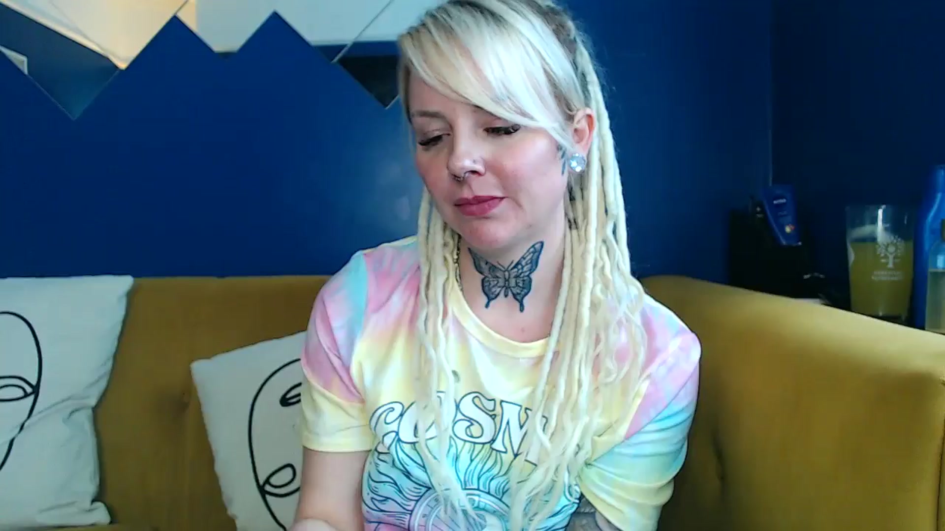 Gallery image thumbnail from pixieDread's myfreecams stream on, 03/07/2025, 12:33 image 17 of 20
