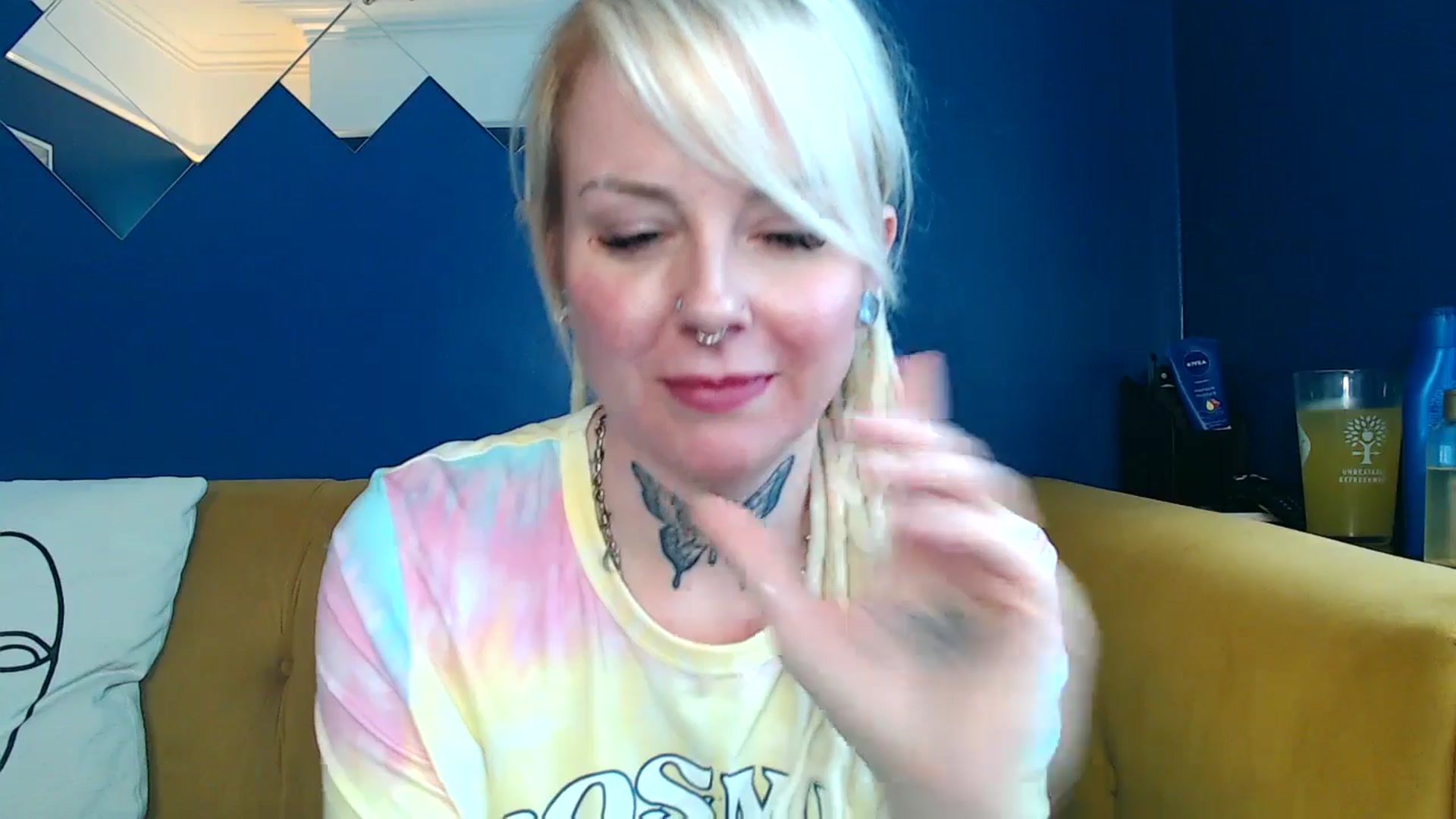 Gallery image thumbnail from pixieDread's myfreecams stream on, 03/07/2025, 12:33 image 11 of 20