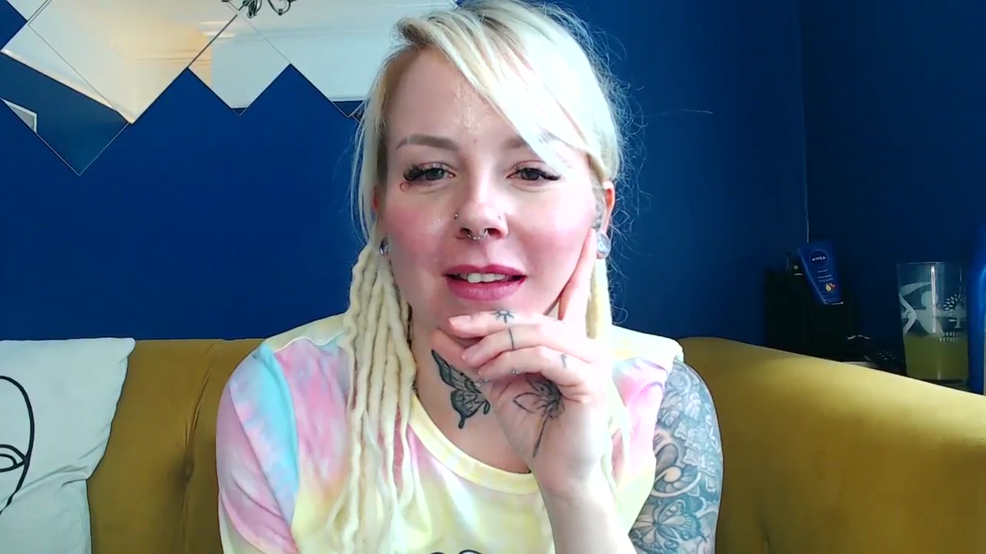 Gallery image thumbnail from pixieDread's myfreecams stream on, 03/07/2025, 13:14 image 13 of 20