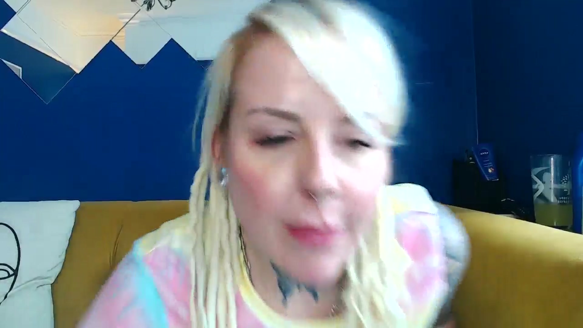 Gallery image thumbnail from pixieDread's myfreecams stream on, 03/07/2025, 13:14 image 15 of 20