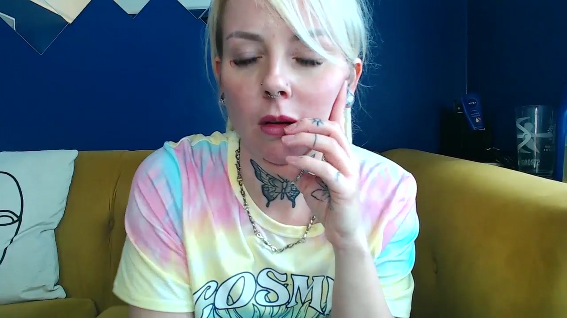 Gallery image thumbnail from pixieDread's myfreecams stream on, 03/07/2025, 13:38 image 13 of 20