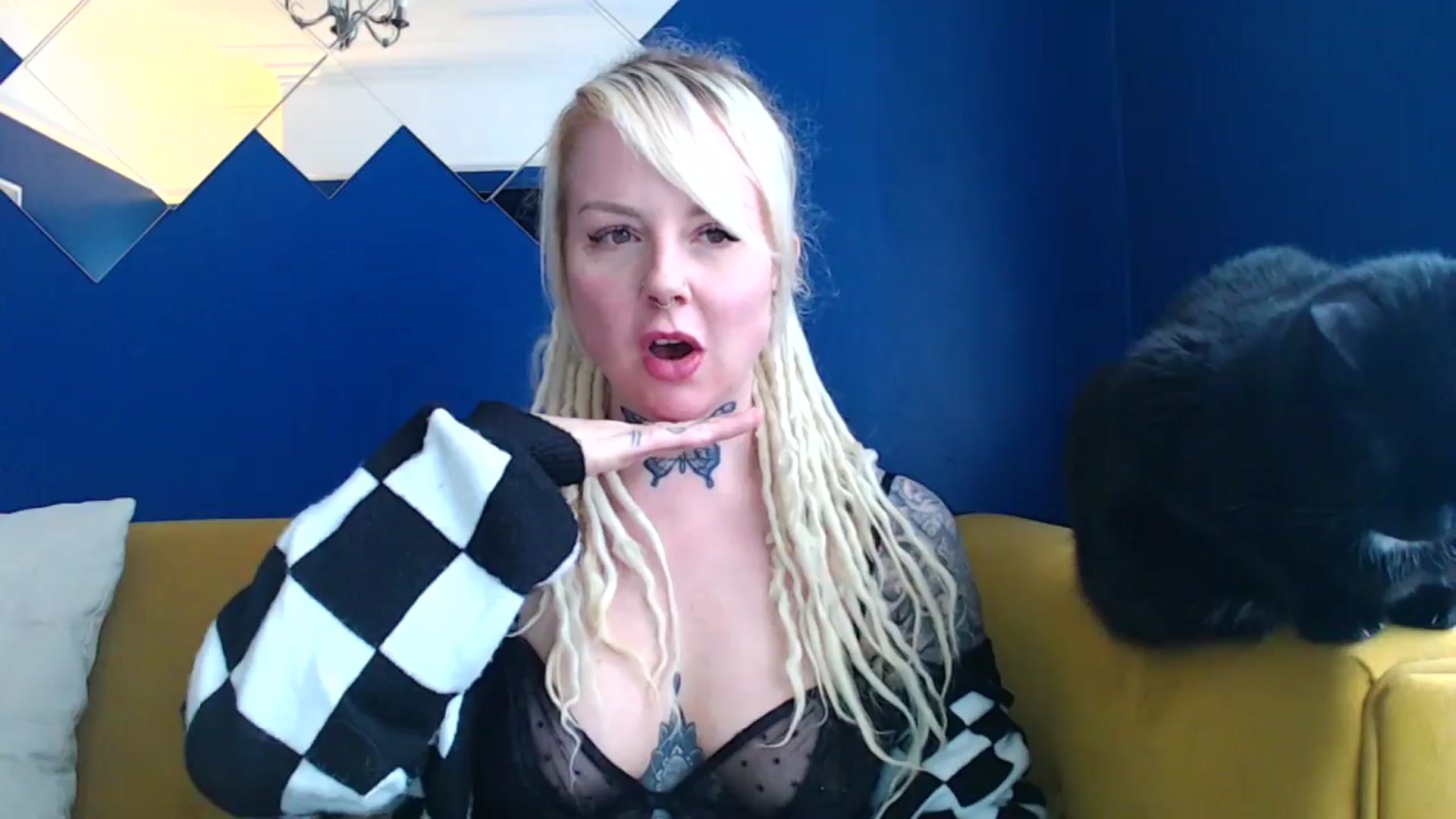 Gallery image thumbnail from pixieDread's myfreecams stream on, 03/10/2025, 12:29 image 9 of 20
