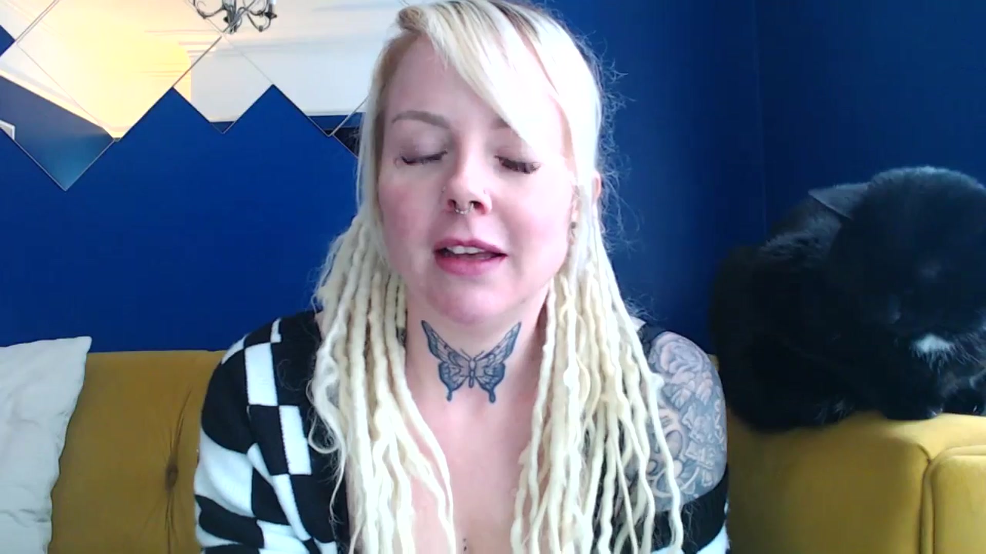 Gallery image thumbnail from pixieDread's myfreecams stream on, 03/10/2025, 12:29 image 6 of 20