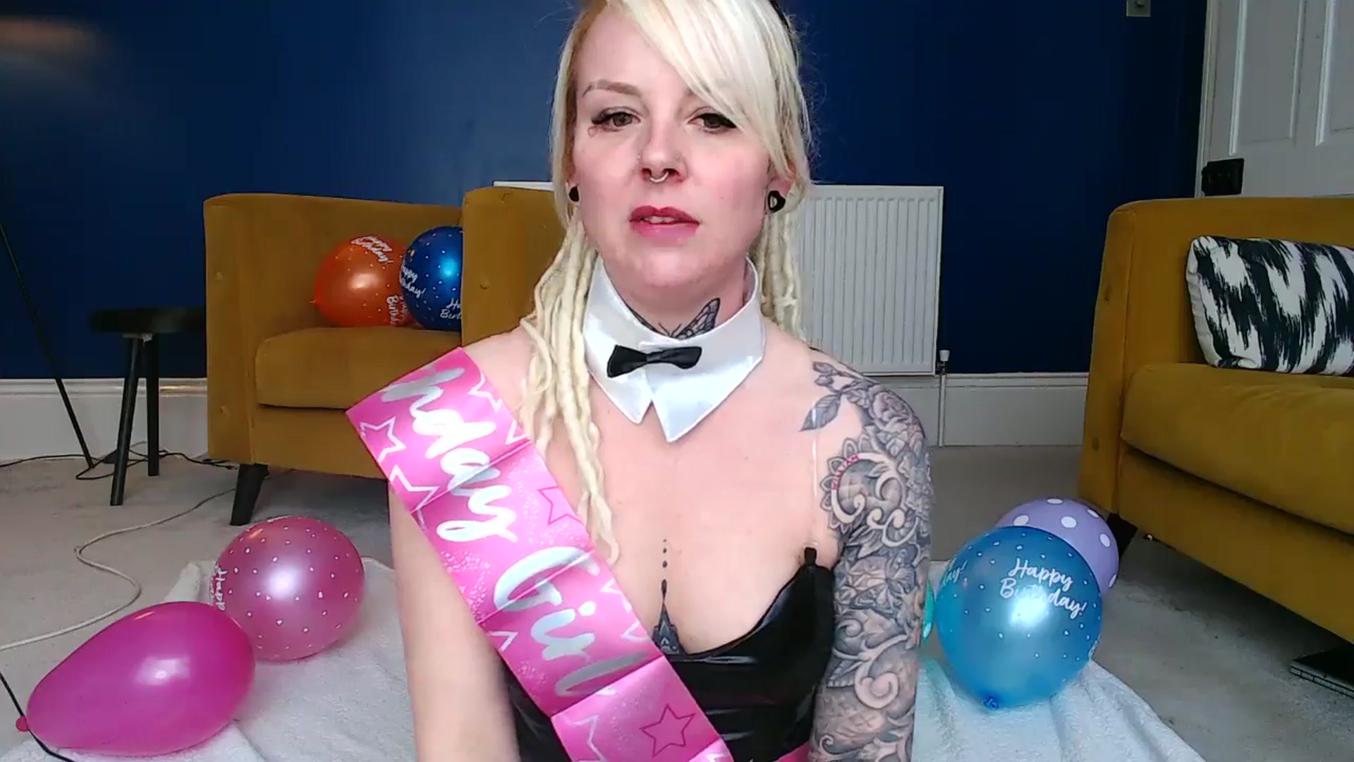 Gallery image thumbnail from pixieDread's myfreecams stream on, 03/12/2025, 12:03 image 13 of 20