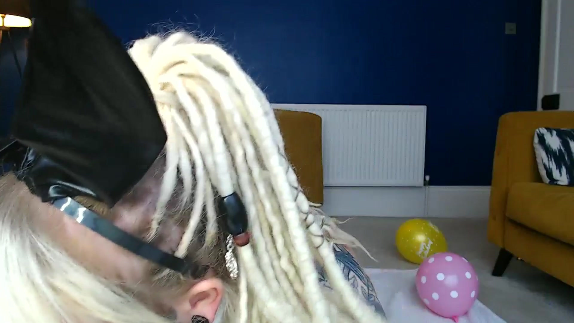 Gallery image thumbnail from pixieDread's myfreecams stream on, 03/12/2025, 14:05 image 6 of 20