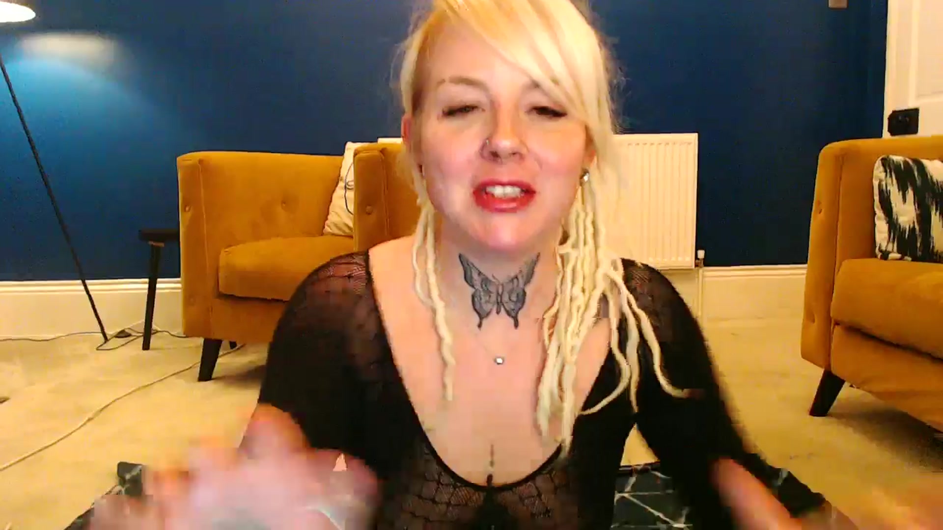 Gallery image thumbnail from pixieDread's myfreecams stream on, 03/14/2025, 20:21 image 3 of 20