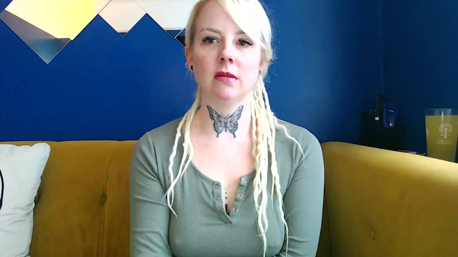 Gallery image thumbnail from pixieDread's myfreecams stream on, 03/19/2025, 12:11 image 9 of 20