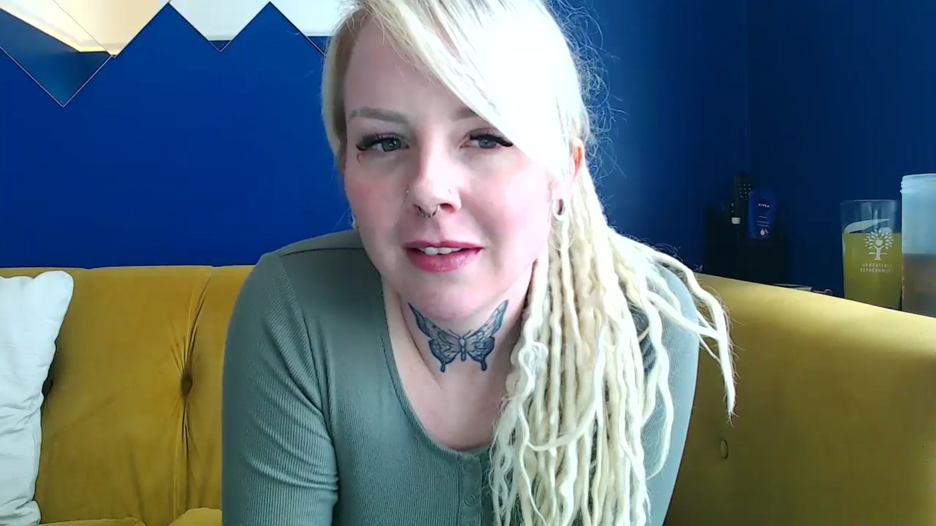 Gallery image thumbnail from pixieDread's myfreecams stream on, 03/19/2025, 12:40 image 19 of 20