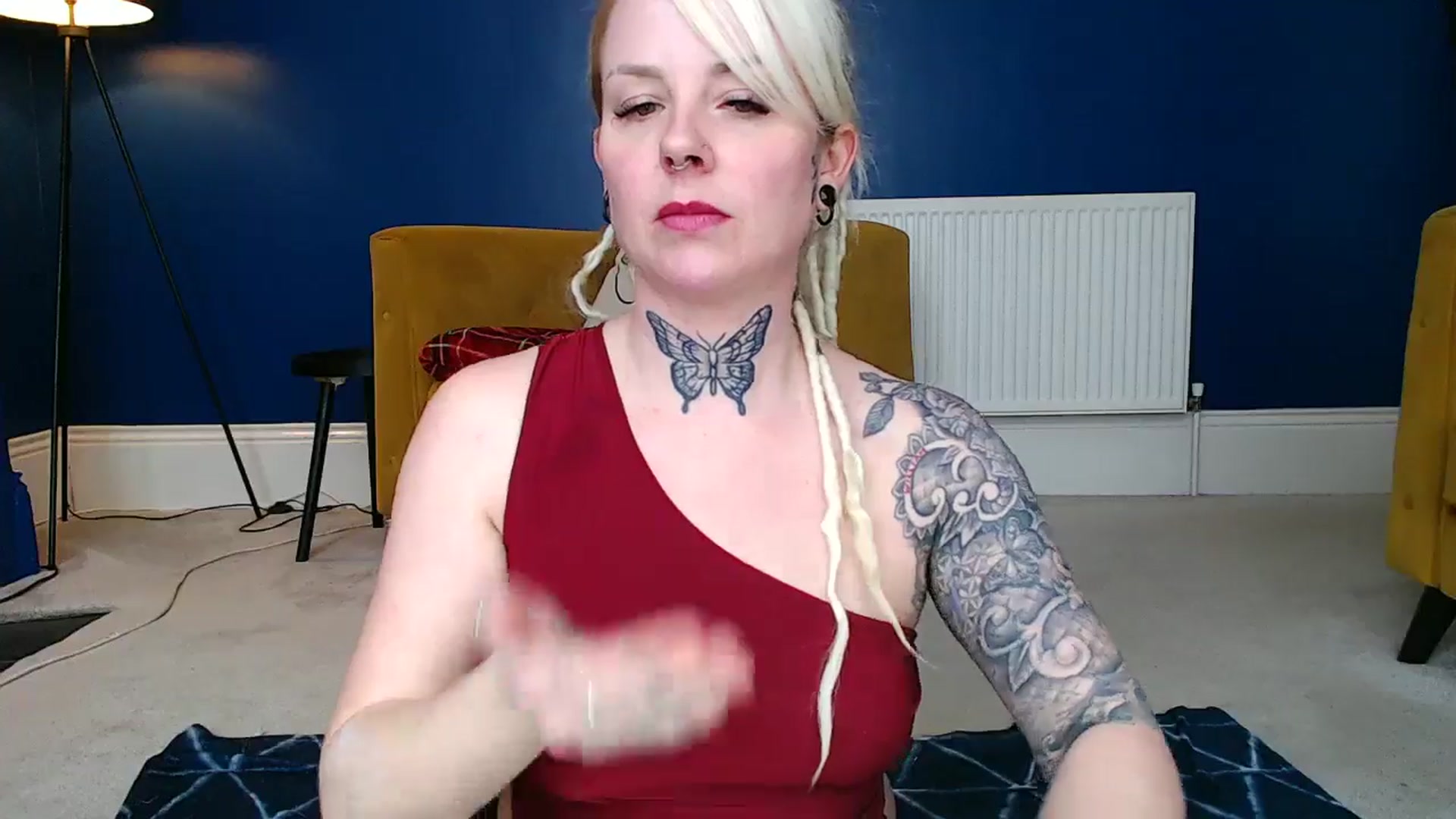 Gallery image thumbnail from pixieDread's myfreecams stream on, 03/27/2025, 11:57 image 17 of 20