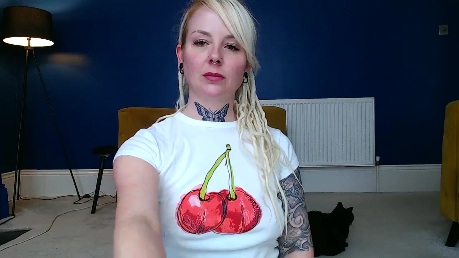 Gallery image thumbnail from pixieDread's myfreecams stream on, 03/27/2025, 12:30 image 7 of 20